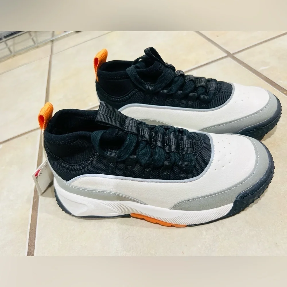 ZARA Kids shoes size 12 1/2 NEW